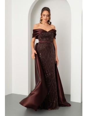 Lafaba Kadın Kahverengi Kayık Yaka Kuyruklu Uzun Abiye Elbise