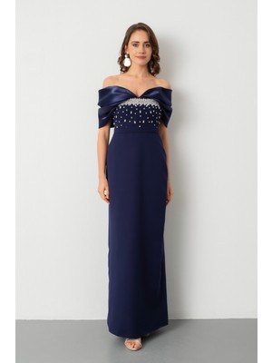 Lafaba Kadın Lacivert Kayık Yaka Göğsü Taşlı Uzun Abiye Elbise