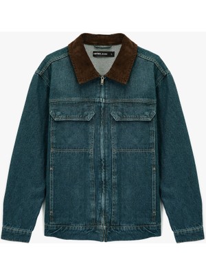 Koton Regular Fit Uzun Kollu Kapaklı Cepli Renk Kontrastlı Yaka Jean Ceket