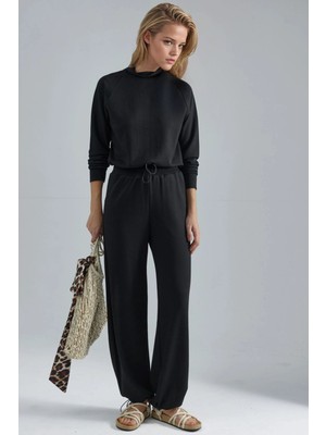 Hiccup Kadın Modal Dokulu Dik Yaka Bluz & Lastikli Pantolon Takımı Berşan Collection Siyah