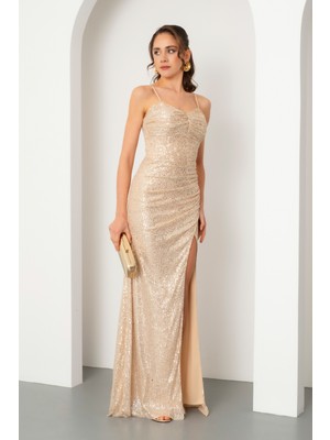 Lafaba Kadın Bej Yırtmaçlı Pul Payet Uzun Abiye Elbise