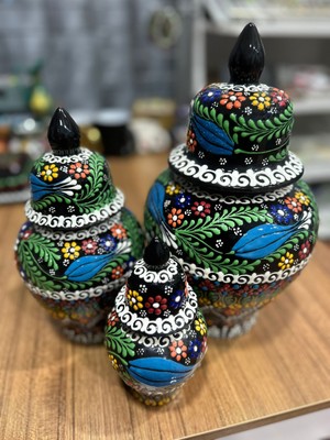Genel Üçlü Şah Küp Vazo Seti