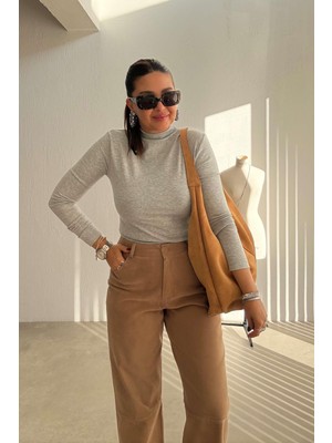 Et Gri Dik Yaka Fitilli Basic