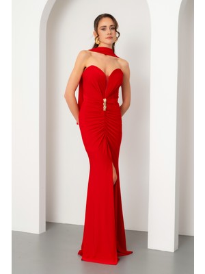 Lafaba Kadın Kırmızı Straplez Yaka Şal Detay Yırtmaçlı Uzun Abiye Elbise