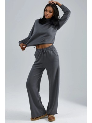 Hiccup Kadın Modal Dokulu Dik Yaka Bluz & Lastikli Pantolon Takımı Berşan Collection Gri