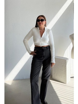 Et Beyaz Fermuarlı Basic Üst