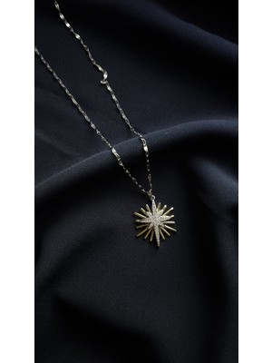 Glossy Jewelery Taşlı Kuzey Yıldızı Kolye