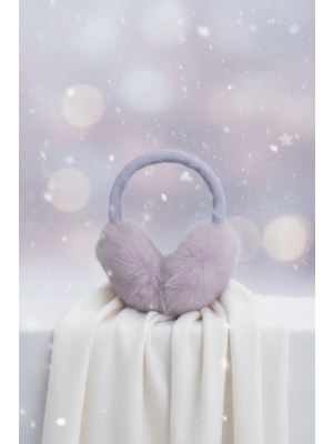 Lila Mor Peluş Kulaklık - Yumuşak Dokulu Kışlık Kulak Isıtıcı - Şık ve Hacimli Peluş Aksesuar