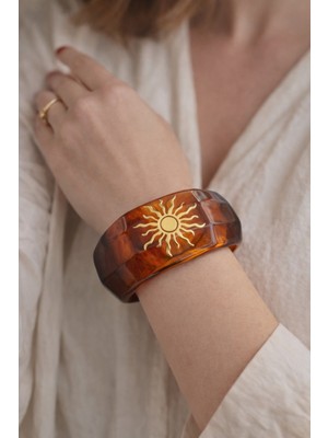 Hector Co Jewellery Kehribar Desenli Güneş Figürlü Gold Detaylı Kadın Bileklik