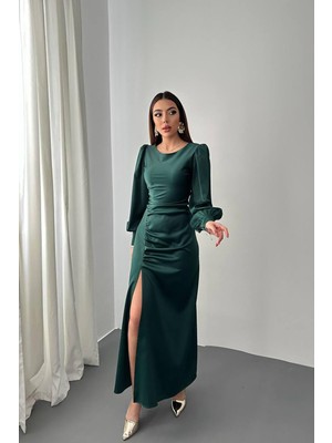 Nils Butik Zümrüt Yanı Büzgülü Yırtmaçlı Şık Saten Elbise