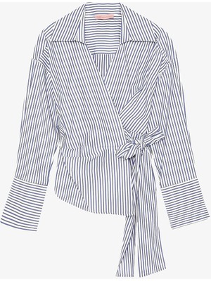 Quzu Önü Bağlama Detaylı Lacivert Kadın Bluz BLZ00786