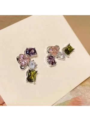 Sevas Gold Beyaz Renk Kadın Kalp ve Geometrik Renkli Taşlı Küpe