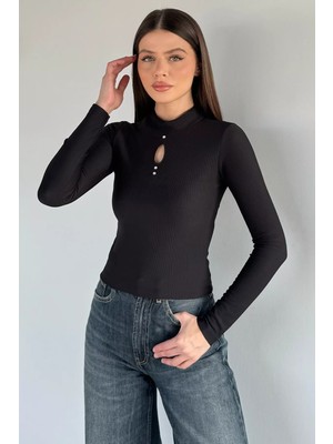 Gülseli Kadın Ön Pencere Detaylı Kendinden Desenli Bluz P-00019820