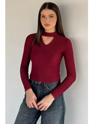 Gülseli Kadın Ön Pencereli Kendinden Çizgi Desenli Bluz P-00019821