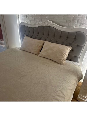 Dost Serene Yatak Örtüsü