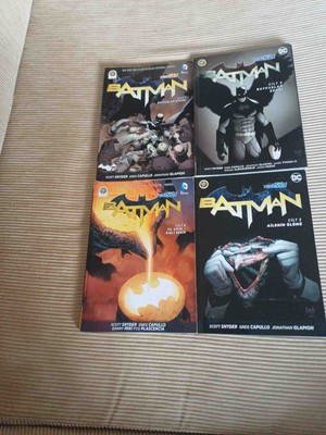 DC Batman Yenı 52 Aciklamayi Okuyunuz Cilt 1. Baykuslar Divanicilt 2 Baykuslar Sehri Cilt 3 Ailenin Olumu Cilt 4 Yil Sifir Gizli Sehir