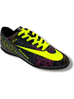 Walked 037-26 Erkek Çocuk Halı Saha Ayakkabı Siyah Sarı 31-35