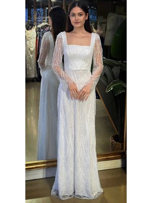 Abiyeniall Kırık Beyaz Kare Yaka Uzun Kollu Kloş Etekli  Pullu Boncuklu Uzun Abiye Elbise 11047-17