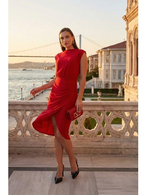 Lela Drape ve Yırtmaç Detaylı Sıfır Yaka Kolsuz Midi Boy Abiye Elbise Bayan ELBİSE 611EL694