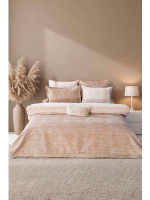 Alina Cappuccino Nakışlı Çift Kişilik Yatak Örtüsü Seti - 4 Parça Çeyiz Seti