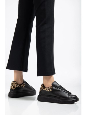 Erceka Kadın Leopar Desenli Günlük Sneaker Ayakkabı | Bağcıklı, Ortopedik Tabanlık, Kaydırmaz Taban