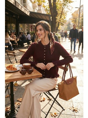 Lela Premium Pile Detaylı Regular Fit Yuvarlak Yaka Triko Hırka Bayan Hırka 680HI00038