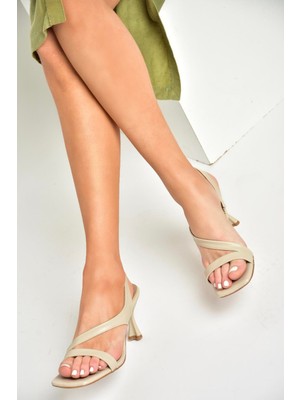 Fox Shoes U404070009 Bej Ince Topuklu Kadın Ayakkabı
