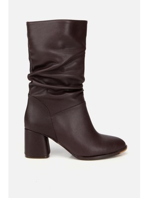 Yaya By Hotiç Kadın Kahverengi Kırışık Görünümlü Diz Altı Topuklu Bot