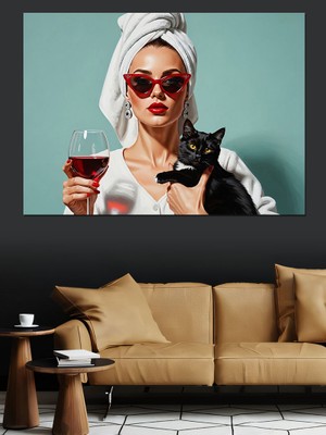 Karizma Tablo Havlulu Kadın ve Kedi Dekoratif Kanvas - Mdf Ahşap Tablo