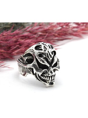 Canka İskelet Kafası Gümüş Yüzük