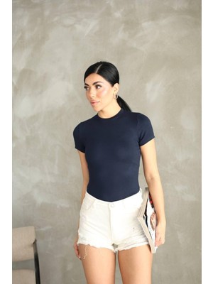 Moda Banuş Premıum Kalite Esnek Buzzy Kumaş Bisiklet Yaka Kısa Kol Basic Body