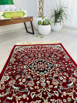 Mada Carpet Nûr-i Ahmer - Medine Üretimi  Desenli Seccade – 8 mm