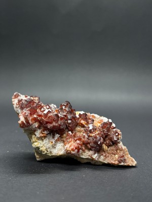 Gemsartdeco Koleksiyonluk Vanadinit Doğaltaş Menopoz Dönemi