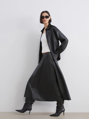 LC Waikiki Deri Görünümlü Kloş Etek  (W5)