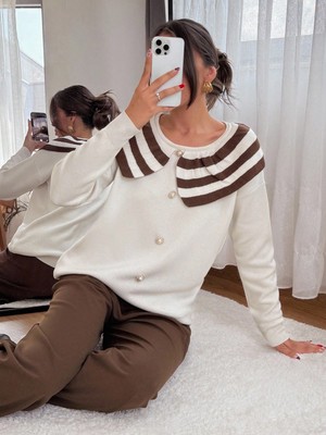 Fırat Bey Fil Kulağı Yaka ve Düğme Detaylı Şık Triko Kadın Kazak