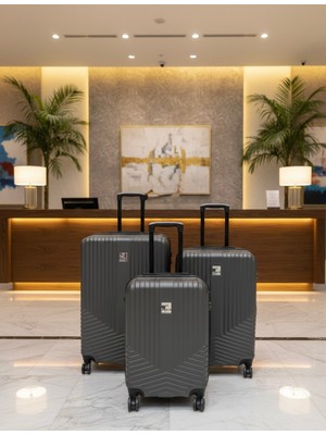 CDS 3’lü Valiz Seti | Büyük Orta Kabin Boy | Kırılmaz Valiz Seti