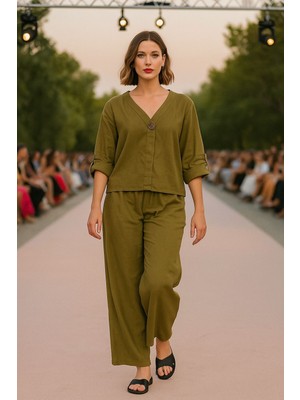 Kadın Yeni Sezon Şöni Kadife Kumaş Takım Pantolon ve Bluz