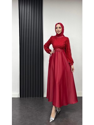 Tesettür Diyarı Kadın Mihret Üstü Boncuk Işleme Abiye-Kırmızı