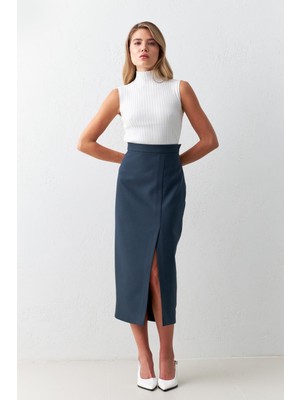 Setre Petrol Asimetrik Belden Oturtmalı Yırtmaç Detaylı Midi Boy Etek