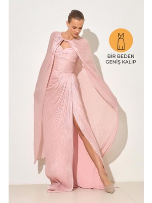 Setre Pudra Pelerin Ve Drape Detaylı Geniş Kalıp Abiye Elbise
