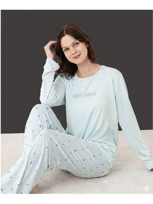 Biricik İç Giyim Kadın Yumuşak Dokulu Uzun Kollu Çiçek Detaylı Chill Vibes Açık Mavi Pijama Takımı