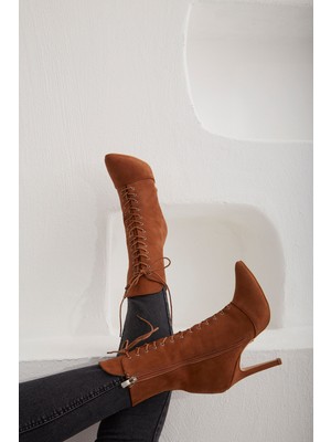 Ayakkabı Prensi Arto Bağcıklı Ince Topuk Taba Süet Suet 10 cm Kadın Bot & Bootie, Topuklu Ayakkabı