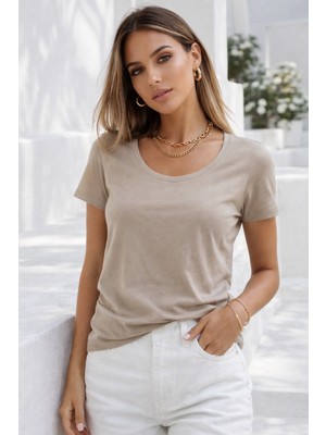 Rich Kadın Bej Bisiklet Yaka Kısa Kollu Tişört