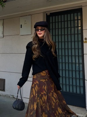 Laluvia Siyah Şal Detaylı Kazak - 251180