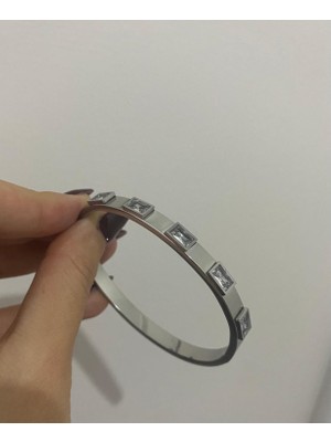 Velora Accessories Çelik Baget Taşlı Kelepçe Silver