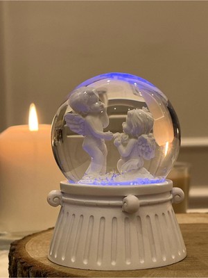 UltraNova Sevgili Anneler Için Parlak ve Güzel Anılarla Dolu Kar Küresi