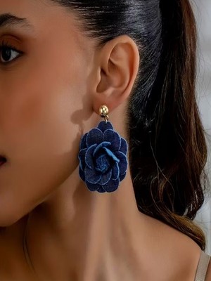 Alya's Aksesuar Altın Kaplama El Yapımı Denim Kumaştan Sallantılı Çiçek Küpe