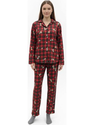 Belirtilmemiş Kadın Kırmızı Ayıcık Desenli Düğmeli Uzun Kollu Pijama Takımı