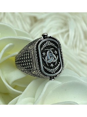 Canka Teşlikalt-ı Mahsusa ve Onix Taşlı Çift Taraflı Gümüş Erkek Yüzük