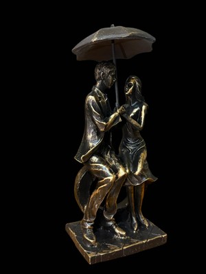 Uzman Ticaret Kalp Desenli Oturan Çift